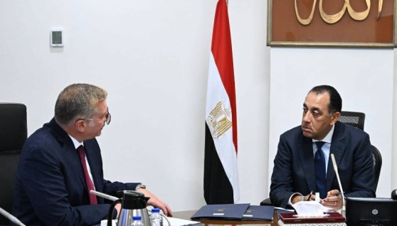 خلال لقاء الدكتور مصطفي مدبولي بوزير البترول 