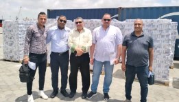 رجال الجمارك بالإدارة العامة لجمرك صادر الإسكندرية
