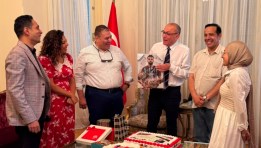 جانب من احتفال السفير التركي بعيد ميلاده