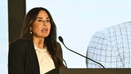 وزيرة الإسكان
