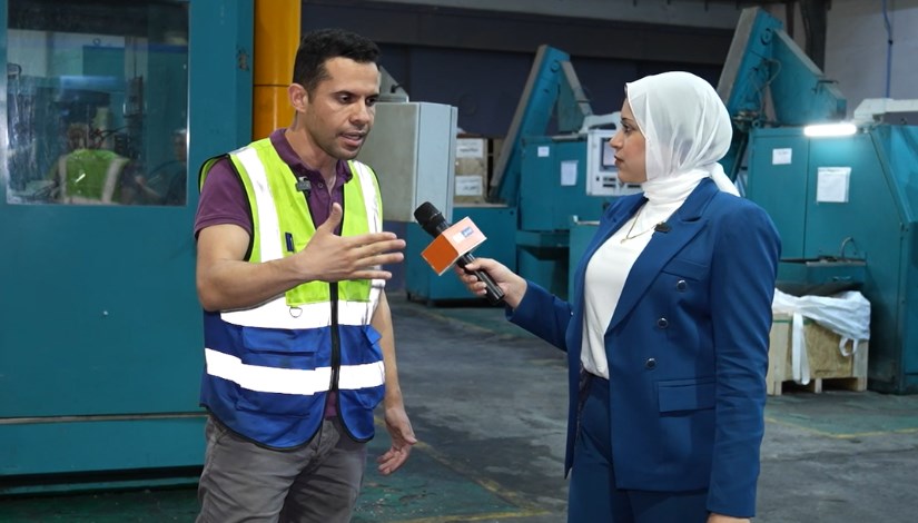 أثناء الجولة داخل مصنع سك العملة