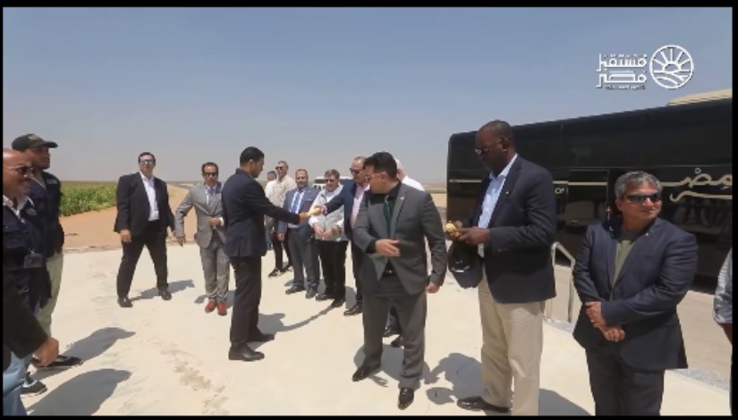 جانب من الزيارة