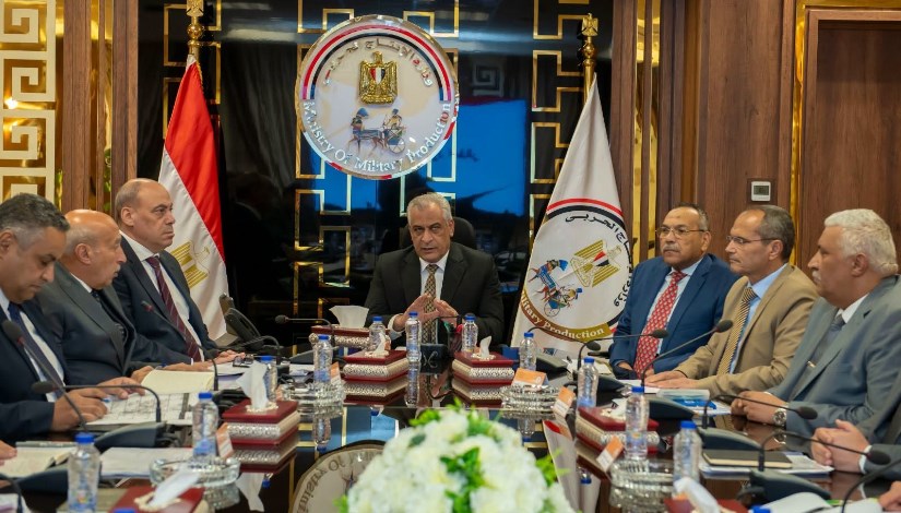 جانب من اجتماع وزير الدولة للإنتاج الحربي 