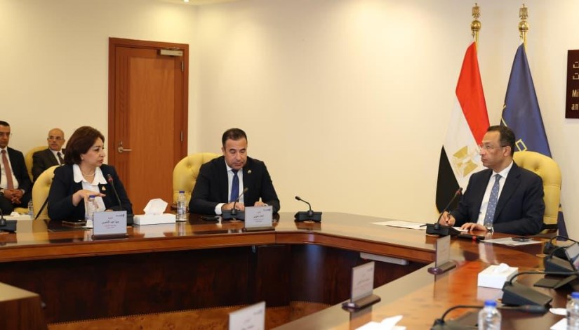 رأفت هندي، وزير الاتصالات