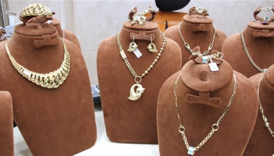 مشغولات ذهبية