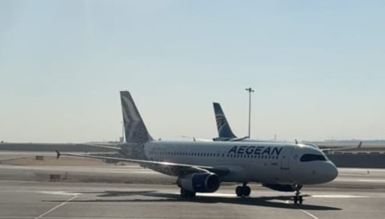 أولى الرحلات الجوية التابعة لشركة Aegean Airlines
