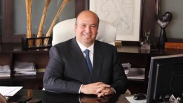 أحمد هيكل المؤسس ورئيس مجلس الإدارة شركة القلعة للاستثمارات المالية