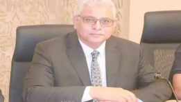 أسامة توفيق