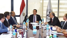 جانب من اجتماع مجلس إدارة المنطقة الحرة العامة بمدينة نصر