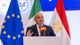  مصطفى شيخون، رئيس الهيئة العامة للمنطقة الاقتصادية لقناة السويس
