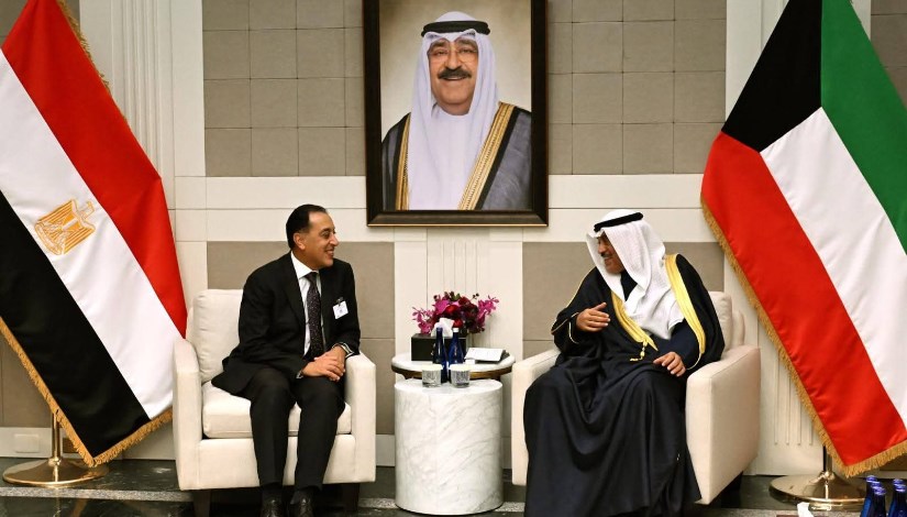 الشيخ صباح خالد الحمد الصباح، ولي عهد الكويت والدكتور مصطفى مدبولي، رئيس مجلس الوزراء