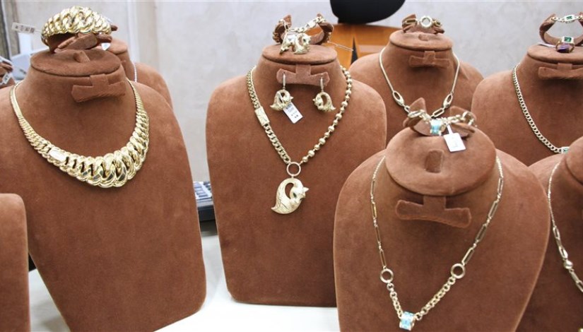 مشغولات ذهبية