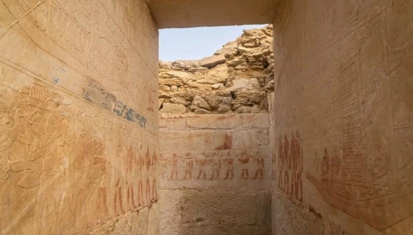 مقبرة فرعونية