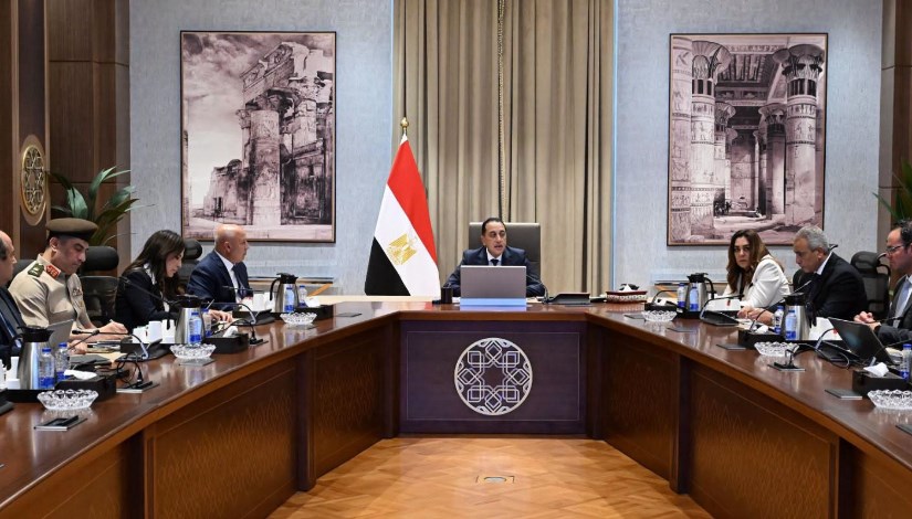 جانب من اجتماع رئيس مجلس الوزراء 