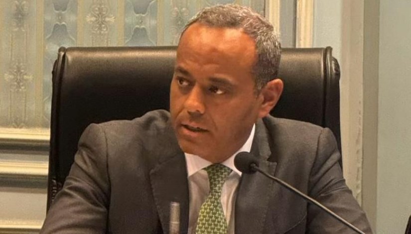 النائب سامح السادات- وكيل لجنة الصناعة والمشروعات بمجلس الشيوخ