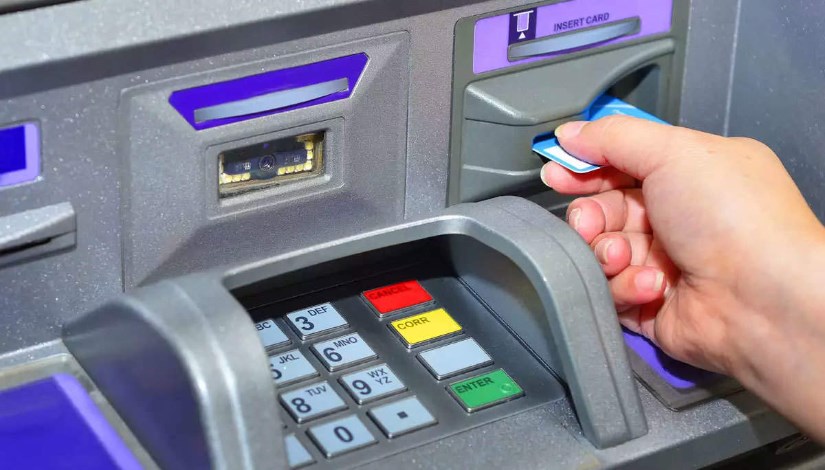 ماكينات الـ ATM